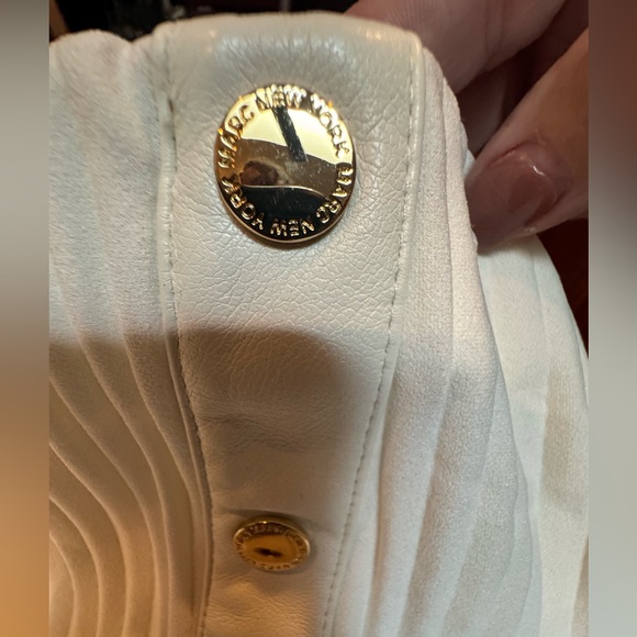 NWT. Marc New York cream colored pleated skirt with gold buttons. - Picture 11 of 12